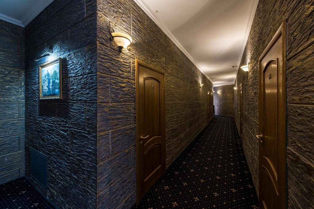 Premium Hotel Tjernivtsi Eksteriør billede