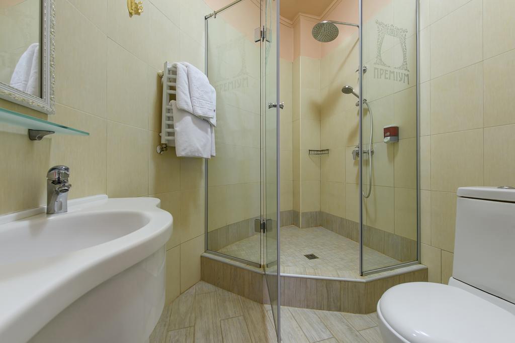 Premium Hotel Tjernivtsi Værelse billede